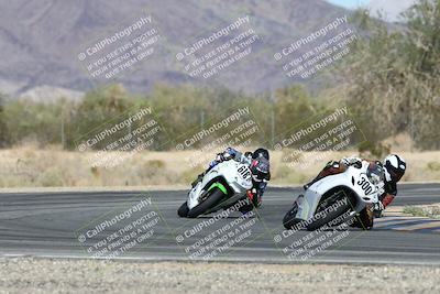 media/Nov-01-2025-CVMA (Sat) [[fc0f7531b8]]/Race 7-Formula Twins-Formula 40 UL/